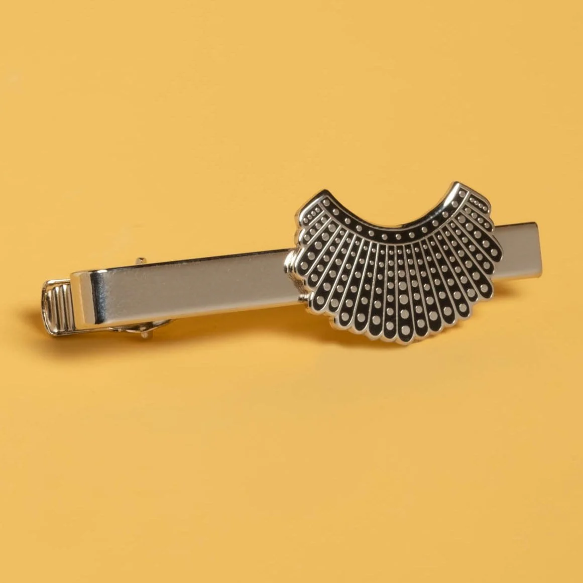 Dissent Collar Cufflinks and Tiebar set - Image 7